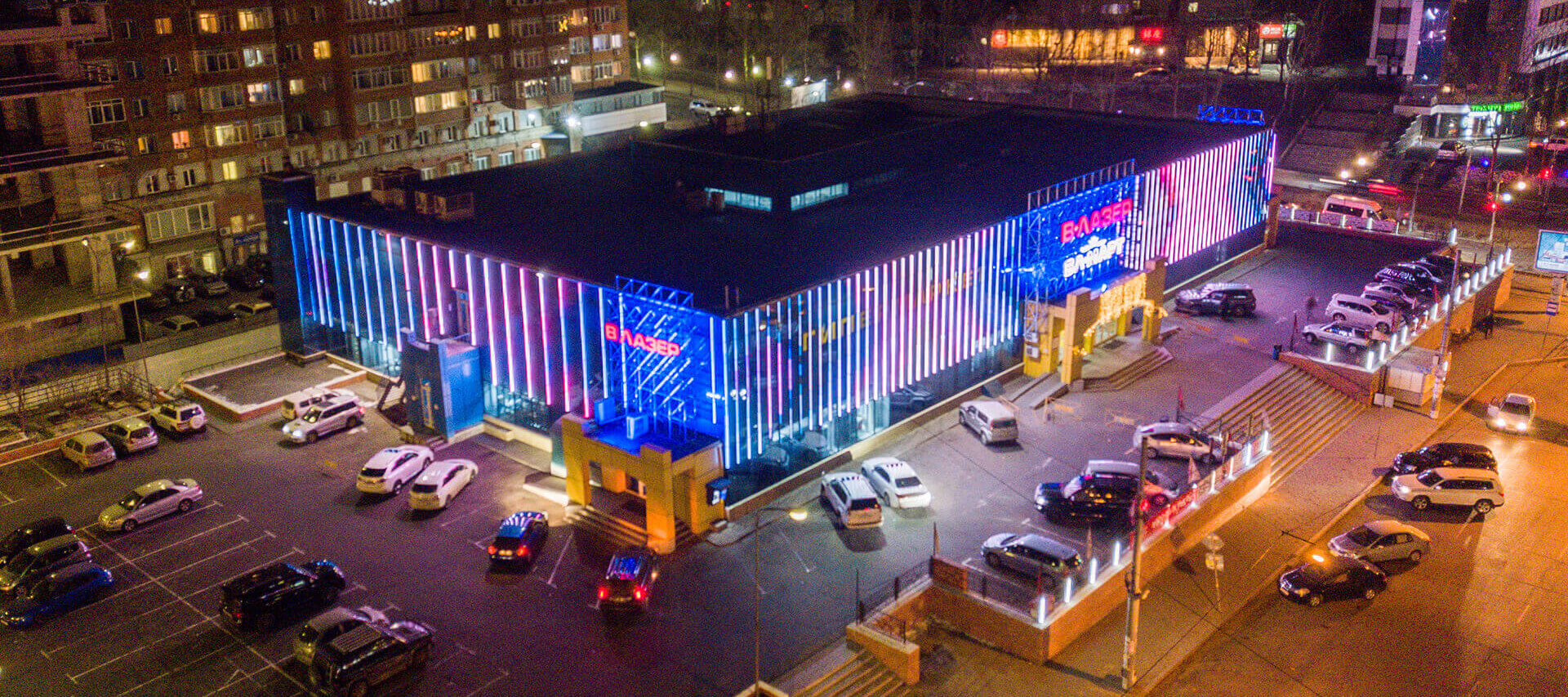 Медиафасад торгового центра ВЛазер